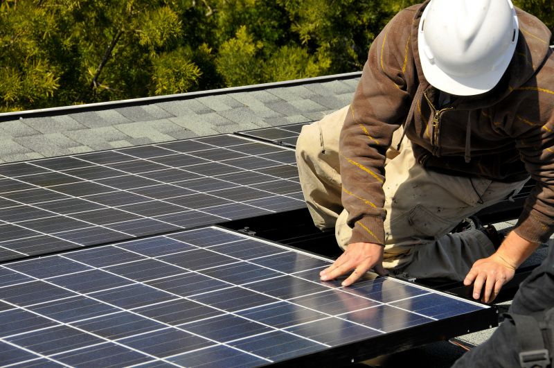 Roof Solar Panel Repair detail
